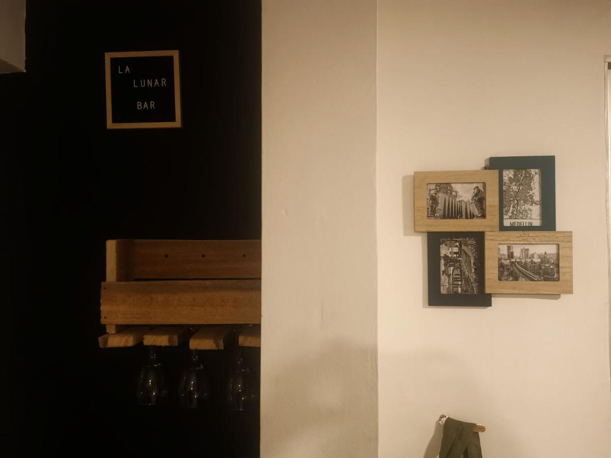 La Lunar Un Espacio Ideal Para Trabajar Y Conocer เมเดยิน ภายนอก รูปภาพ